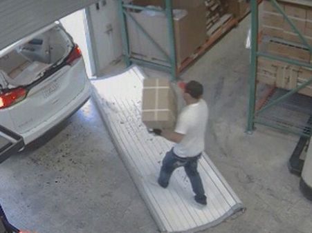 30 వేల కండోమ్స్, సెక్స్ టాయ్స్ దొంగిలించారు, ఎక్కడ, ఎందుకు?