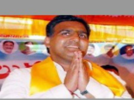 ‘జేసీ బ్రదర్స్ అండతోనే దీపక్ రెడ్డి భూకబ్జాలు’