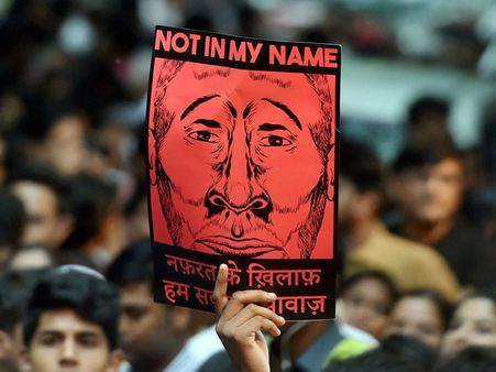 హర్యానాలో జునైద్ హత్య: స్పందించిన సబా దివాన్, హోరెత్తిన నిరసన