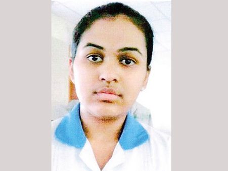 కేసీఆర్ ‘ప్రత్యూష’ మారిపోయింది: నర్సింగ్ కోర్సు చేస్తూ ఇలా