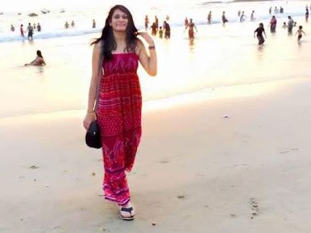 బ్యూటీషియన్ శిరీష కేసు క్లోజ్ అయినట్లేనా?: కాల్ గర్ల్స్‌ని పంపిన శ్రవణ్