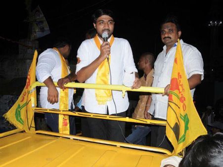 ఆ ప్రశ్నలకు నలిగిపోతున్న బ్రహ్మానందరెడ్డి: నంద్యాల ప్రచారంలో ఉక్కిరిబిక్కిరి!..