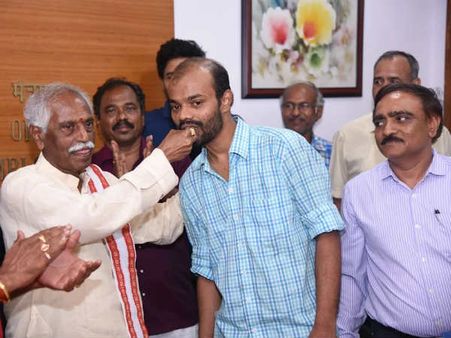 లొకేషన్లు మార్చి.. చెరుకుతోటలో దాచి, శ్రీకాంత్ గౌడ్ కిడ్నాప్ వ్యవహారం