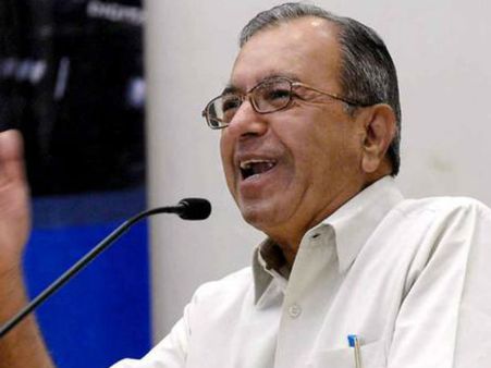 కుట్ర చేస్తున్నారు, మనిషి భయంగా బతుకుతున్నాడు: హరగోపాల్‌