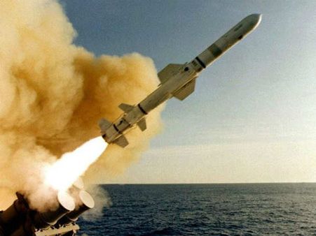 సంచలనం: 'పాకిస్తాన్‌లో అణుబాంబు, భారత్‌పై దాడికి సిద్ధంగా చైనా..!'