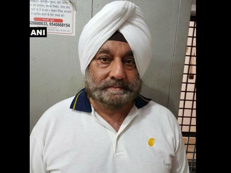 జెట్ ఎయిర్‌వేస్ వైస్ ప్రెసిడెంట్ అరెస్ట్