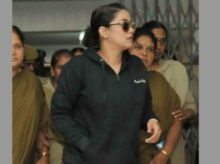 ‘పోకిరి’తోనే వచ్చారా?: సిట్ వరుస ప్రశ్నలతో ఉక్కిరిబిక్కిరి, ఆ ప్రశ్నలివే!