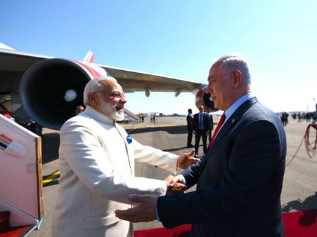 70 ఏళ్లుగా ఇజ్రాయెల్ వెయిటింగ్, మోడీ అడుగు: చైనా దూకుడు ఎఫెక్ట్..