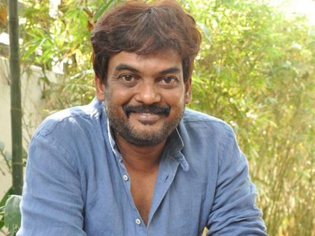 కెల్విన్‌తో పరిచయంపై పూరీ జగన్నాథ్ షాకింగ్, కానీ: పూరీతోనే రవితేజ, చార్మిలకు..