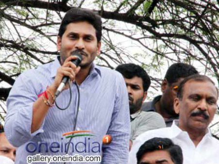 జగన్ ఎఫెక్ట్:: ఈసీ ఏం చేయనుంది? వైసీపీకి టిడిపి చెక్ ఇలా...