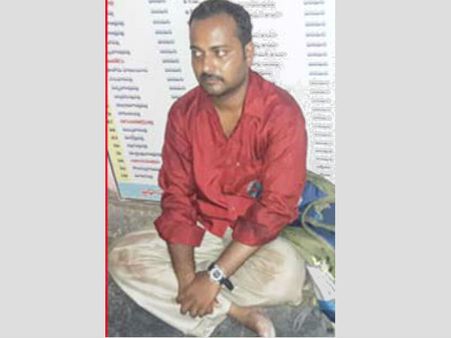 ప్రియుడి ఘాతుకం: ప్రేయసి కారులోని నరికి చంపి శవంతో పోలీసు స్టేషన్‌కు...