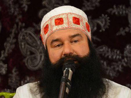 ఆధ్యాత్మికత, ఆధునికత సమ్మేళనం ప్లస్ రాక్ స్టార్ గుర్మీత్