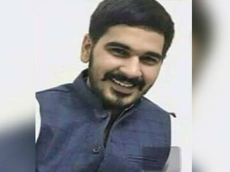 ‘‘నేనెందుకు దాక్కోవాలి.. వాళ్లే సిగ్గుపడాలి.. బేటీ బాచావో అంటూనే..’’