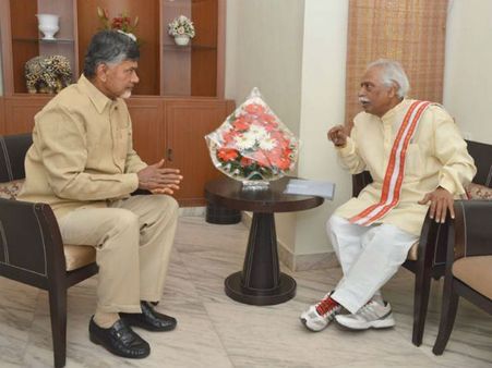 చంద్రబాబును ఆహ్వానించేందుకే బెజవాడ వచ్చా: దత్తాత్రేయ