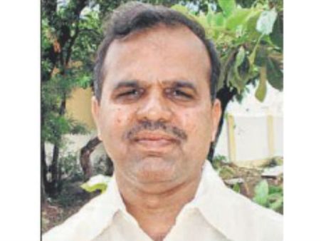 ఎవరు పిలిచారయ్యా?: జగన్ పార్టీ ఎమ్మెల్యే చింతలపై టీడీపీ ఫైర్