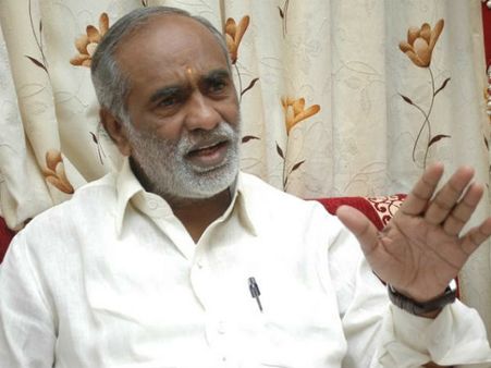 కాంగ్రెస్ బాటలోనే టీఆర్ఎస్, మా వైపే చూపు: తేల్చేసిన లక్ష్మణ్