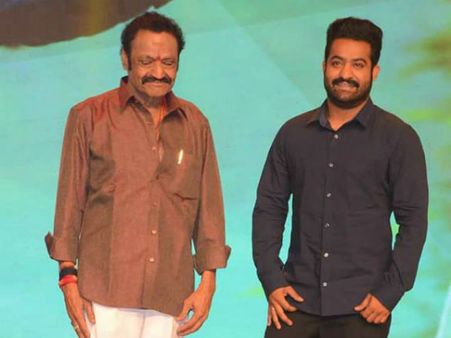 హరికృష్ణతో జూ.ఎన్టీఆర్ ఎమోషనల్ వ్యాఖ్య, అదే నిజమైతే నిరాశే!