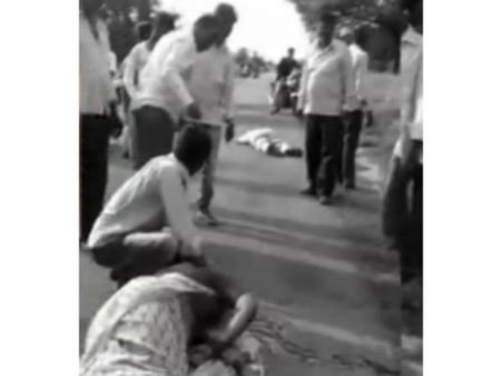 దంపతులపై పట్టపగలే వేటకొడవళ్లతో దాడి: భర్త మృతి, భార్యకు తీవ్రగాయాలు