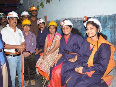 సార్వత్రికానికి రిహార్సల్?: సింగరేణి ఎన్నికలపైనే అందరి నజర్..