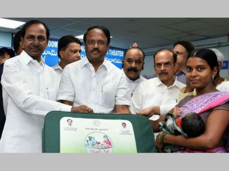 ఇటు స్వైన్ ఫ్లూ ఫీవర్ అటు డెంగ్యూ దాడి:‘అమ్మఒడి’ పేరిట సర్కార్ ఆర్భాటం