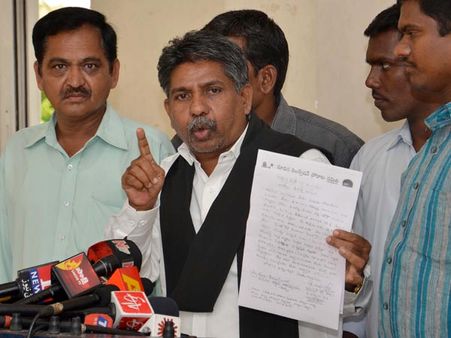 ట్విస్ట్: బాబుపై రావెలపొగడ్తలు, మందకృష్ణ మీటింగ్ ఉద్దేశ్యమిదే