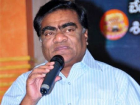 ఎమ్మార్వోపై నటుడు, టిఆర్ఎస్ ఎమ్మెల్యే బాబు మోహన్ తిట్ల వర్షం, అందుకే