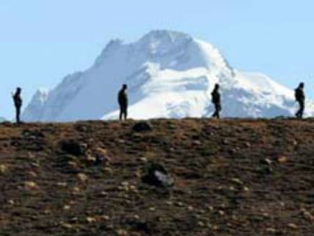 చైనా వక్ర బుద్ధి, డోక్లామ్ లో మళ్లీ.., ఏం చేస్తోందో తెలుసా?