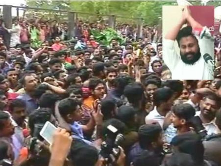 సూపర్ స్టార్ ‘విడుదల’... జైలు వద్ద అభిమానుల సందడి!