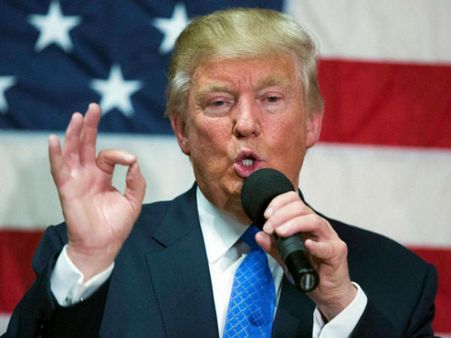 వావ్.. ఈరోజు చాలా ఫేక్ న్యూస్ స్టోరీలు వచ్చాయి: మీడియాపై ట్రంప్ సెటైర్