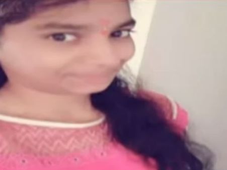 తెలుగు రాష్ట్రాల్లో ఒకేరోజు ముగ్గురు విద్యార్థుల ఆత్మహత్య, తల్లి మందలించిందని ఒకరు