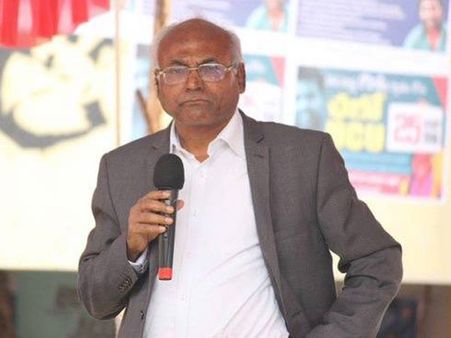 అడ్డుకున్నంత మాత్రాన పోరాటం ఆగబోదన్న ఐలయ్య; హౌజ్ అరెస్టే మంచిదన్న టీజీ..