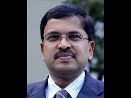 ‘హైదరాబాద్‌ డాగ్‌’ను తప్పించండి: అప్పటి జేడీ లక్ష్మీనారాయణపై కుట్ర కోణం