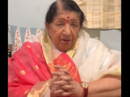 జవాన్ల వల్లే దేశం.. దేశం వల్లే మనం: సైన్యానికి లతామంగేష్కర్‌ ‘భాయ్‌దూజ్‌’ శుభాకాంక్షలు