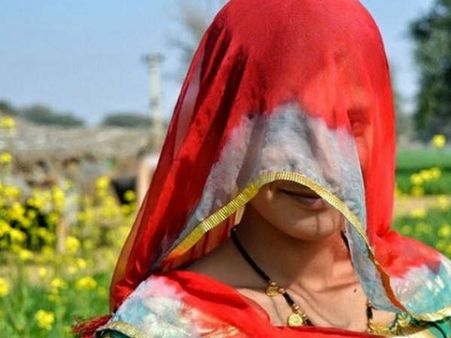 మందుల కోసం వెళ్లి.. అత్తగారిల్లు మరిచి, ఊరుకాని ఊరిలో.. రాత్రంతా.. బిక్కుబిక్కుమంటూ...