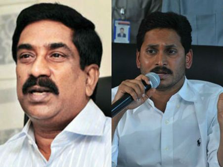 జగన్-మోడీ భేటీ ఎఫెక్ట్: ఆంధ్రజ్యోతి రాధాకృష్ణకు షాక్, సమన్లు, ఎందుకంటే..?