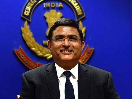 సీబీఐ ప్రత్యేక డైరెక్టర్‌గా రాకేశ్‌ ఆస్థానా నియామకం.. అంతలోనే అవాంతరం!