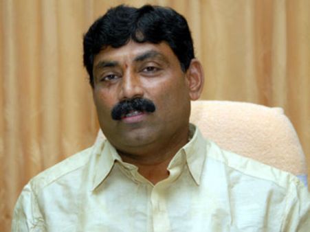 పోతిరెడ్డిపాడు నుండి వెంటనే నీటిని విడుదల చేయాలి: వైసీపీ