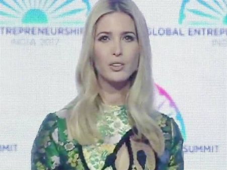 కాసేపట్లో ఫలక్‌నుమా ప్యాలెస్‌లో విందు, ఒకే కారులో రానున్న ఇవాంకా, మోడీ, మహారాణి స్థాయిలో...