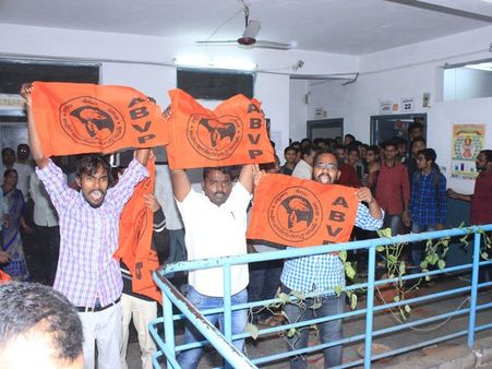 సంచలనం: నారాయణ కాలేజీ ప్రిన్సిపాల్ 'ఆడియో టేపు' లీక్, దిగ్భ్రాంతికర విషయాలు (వీడియో)