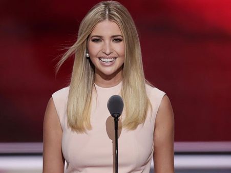 ఇవాంకాతో కలిసి వేదికపై కేటీఆర్: రామ్ చరణ్, సానియాల ప్రసంగం