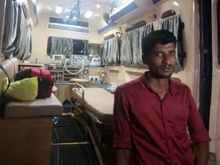 అంబులెన్స్ డ్రైవర్ సాహసం: చిన్నారి ప్రాణం కోసం 516కి.మీలను 7గంటల్లోపే.!