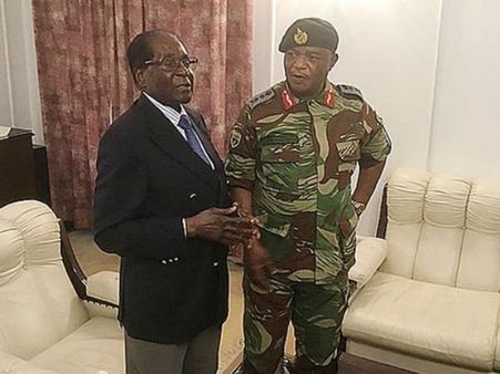 జింబాబ్వే వ్యవహారం: రాజీనామాకు సైన్యం ఒత్తిడి, మొండికేస్తున్న ముగాబే..