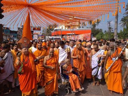 అయోధ్యలో రాముడు మాత్రమే ఉండాలి, రెండేళ్లలో రామ మందిరం: ఆర్ఎస్ఎస్, వీహెచ్ పీ!