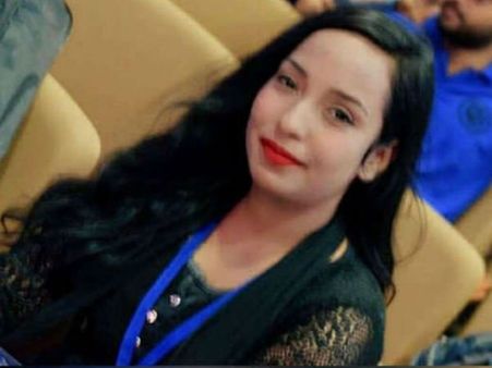 యోగ నేర్పితే ఇక అంతే: ముస్లిం యువతికి హెచ్చరిక