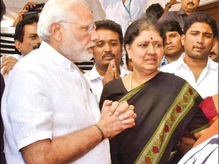 దినకరన్ గెలుపు వెనుక: అన్నాడీఎంకేకు 'మోడీ' దెబ్బ: శశికళ వీడియో 'గేమ్', జైలు నుంచే చక్రం