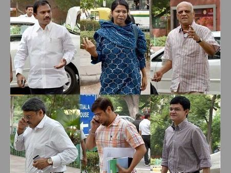 2జీ కేసులో రాజా, కనిమొళిలు నిర్దోషులు: పటియాల కోర్టు సంచలన తీర్పు