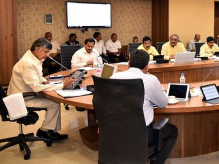 సంచలనం: కాపులకు 5 శాతం రిజర్వేషన్, ఏపీ కేబినెట్ పలు కీలక నిర్ణయాలు...