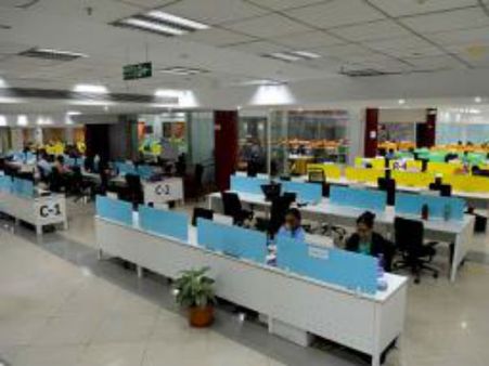 టెక్కీలకు షాక్: ఐటీ కంపెనీల్లో ఉద్యోగ సంఘాల ఏర్పాటు నిర్ణయం వెనక్కు