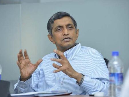 ప్రత్యేక హోదా చెల్లని చెక్కు: కాంగ్రెసును తప్పు పట్టిన జెపి