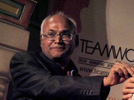 కంచ ఐలయ్య అరెస్టు: నా వద్ద గన్ను లేదు, పెన్ను మాత్రమే ఉందని వ్యాఖ్య